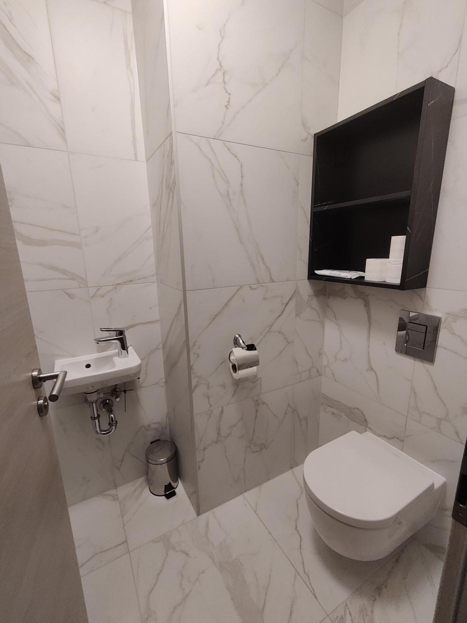 Belvaros Resort Apartman & Spa Секешфехервар Экстерьер фото