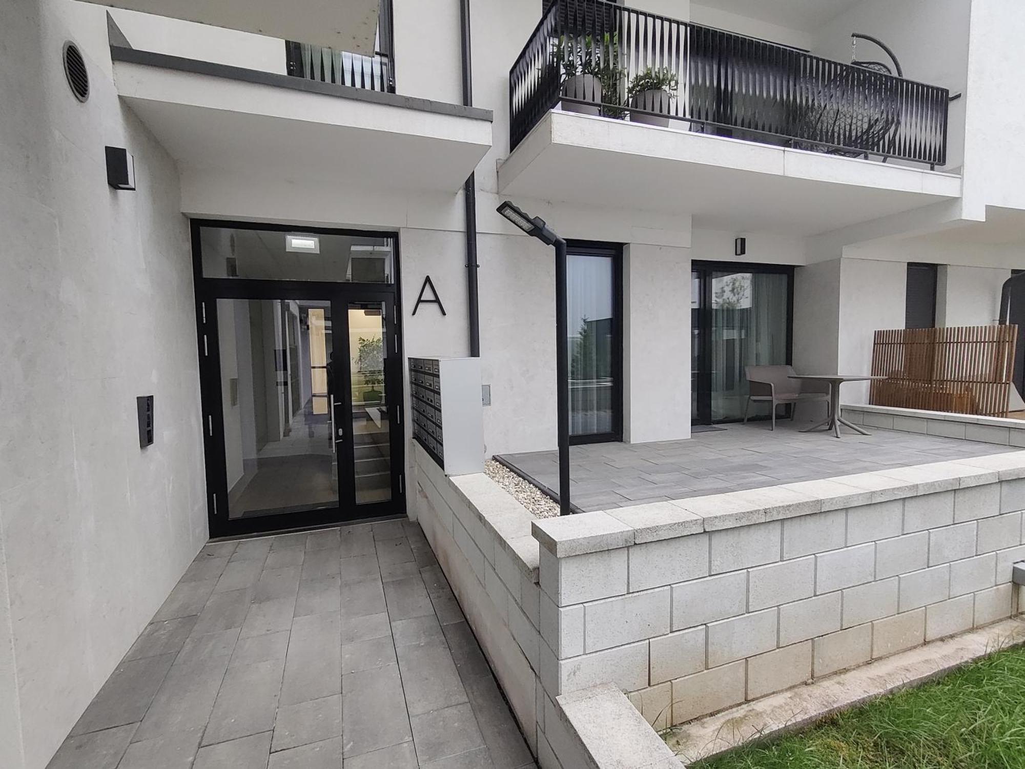 Belvaros Resort Apartman & Spa Секешфехервар Экстерьер фото